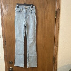 Levi's 725 high rise bootcut Jeans